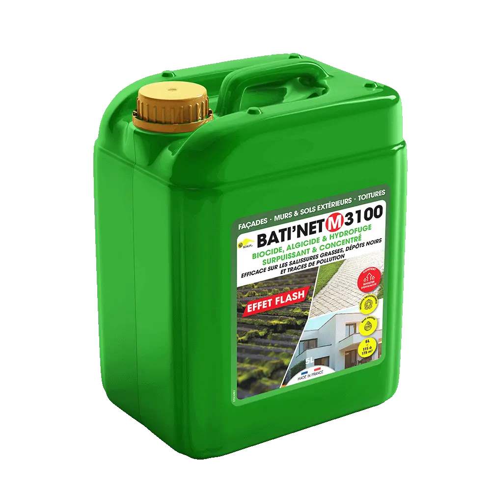 Biocide concentré avec effet détergent