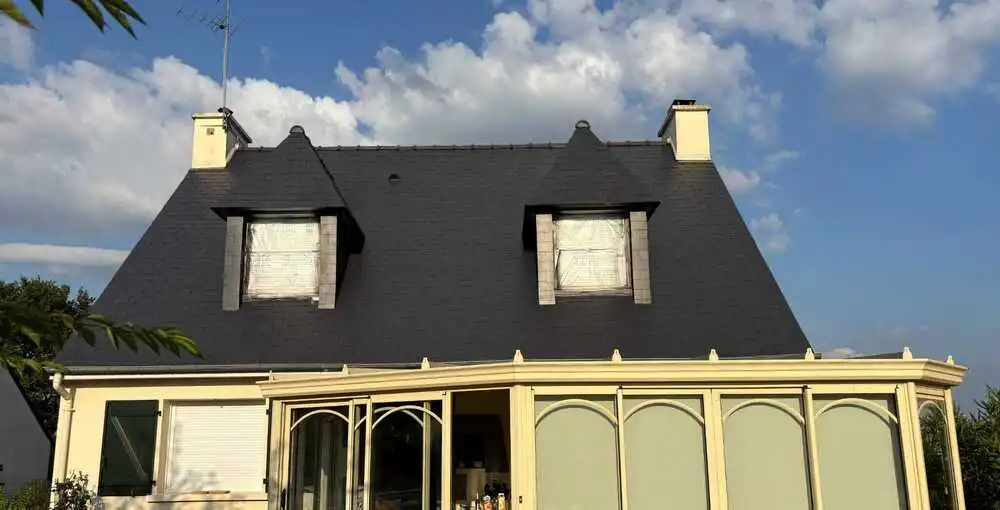 Façade imperméabilisée avec effet perlant après hydrofuge